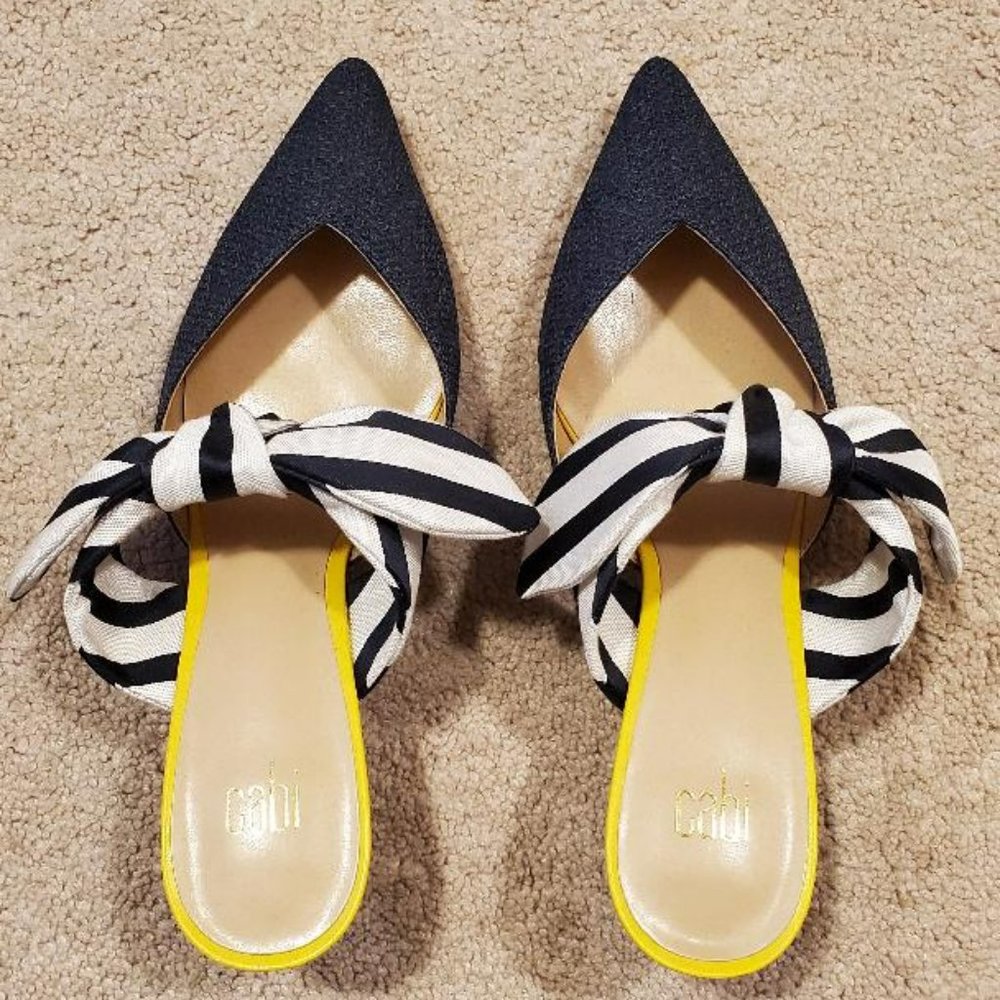 CAbi Kitten heels - BRAND NEW NEVER WORN